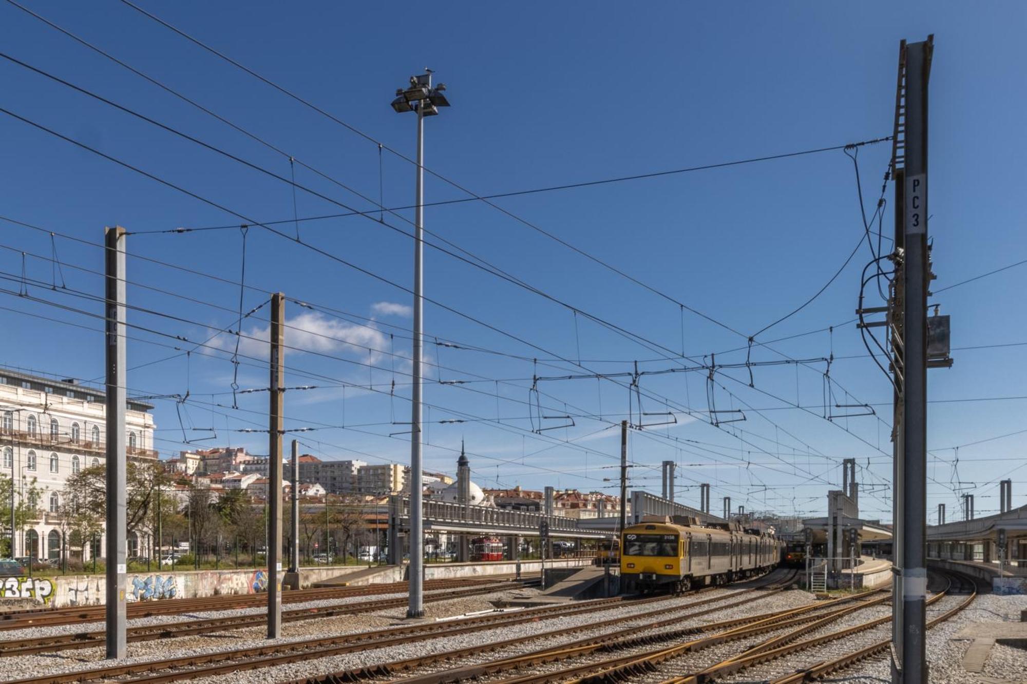 Modern 3Br, Terrace, Ac/Heating & Self Check-In Apartamento Lisboa Exterior foto