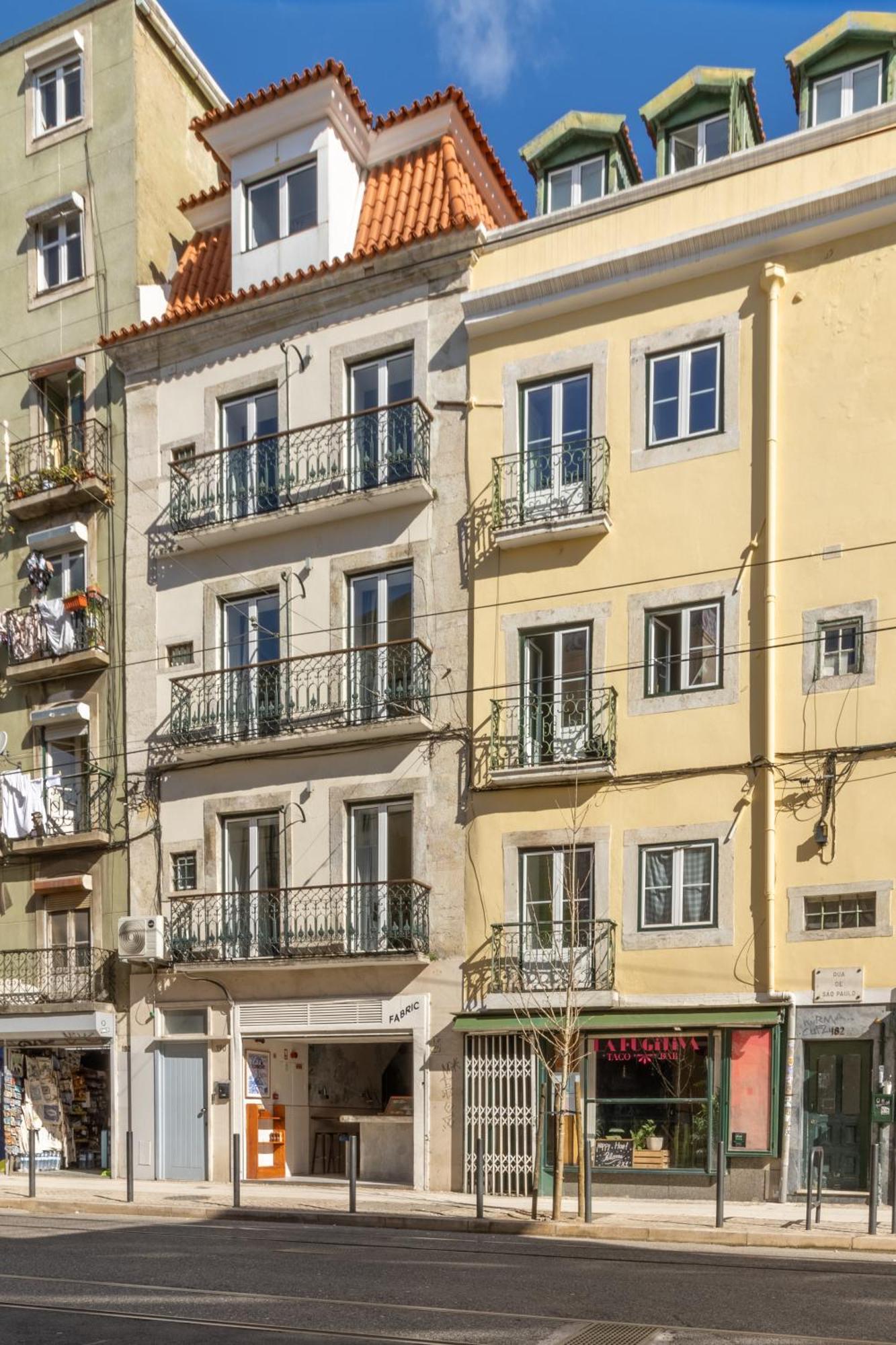 Modern 3Br, Terrace, Ac/Heating & Self Check-In Apartamento Lisboa Exterior foto
