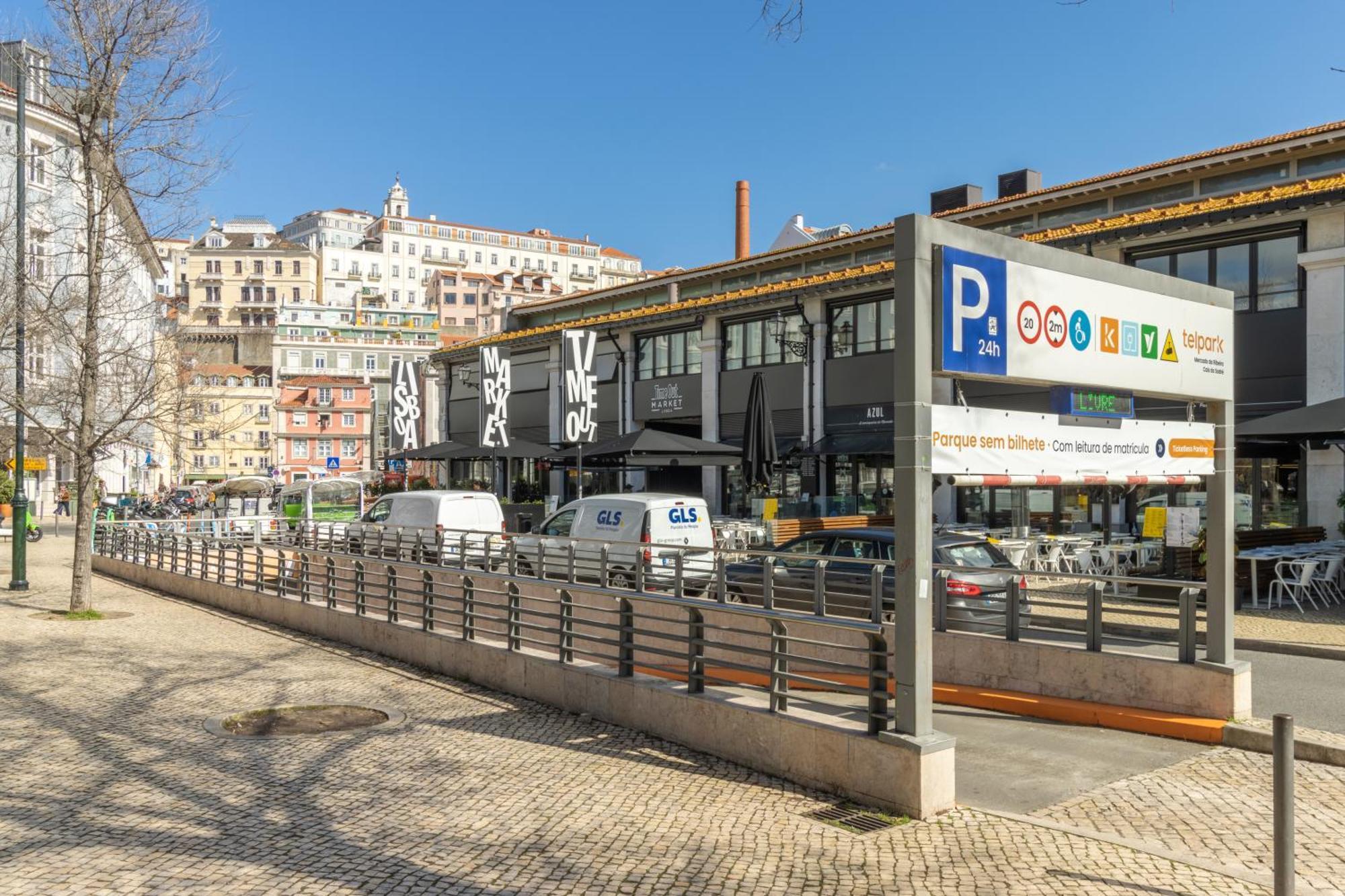 Modern 3Br, Terrace, Ac/Heating & Self Check-In Apartamento Lisboa Exterior foto