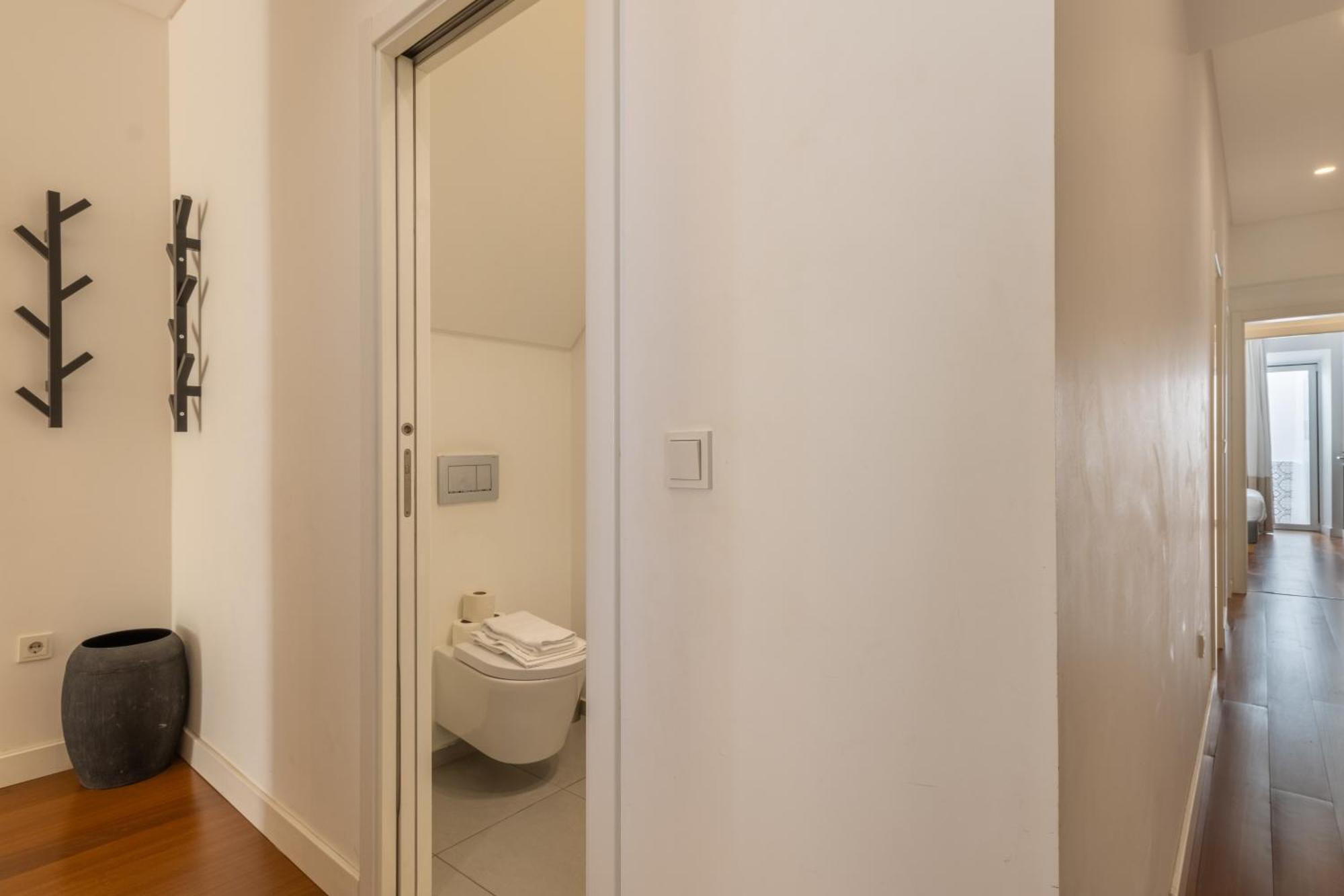 Modern 3Br, Terrace, Ac/Heating & Self Check-In Apartamento Lisboa Exterior foto