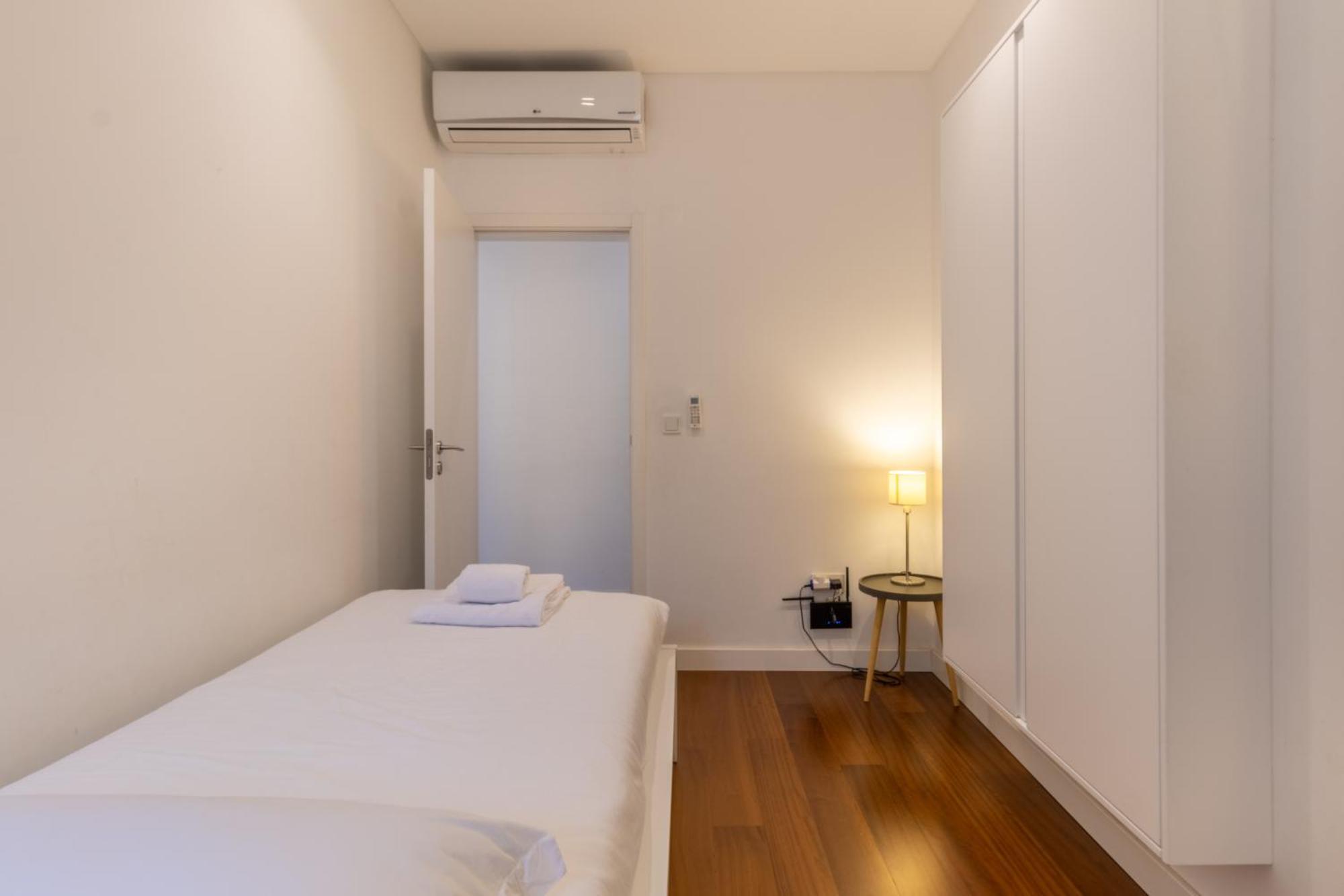 Modern 3Br, Terrace, Ac/Heating & Self Check-In Apartamento Lisboa Exterior foto