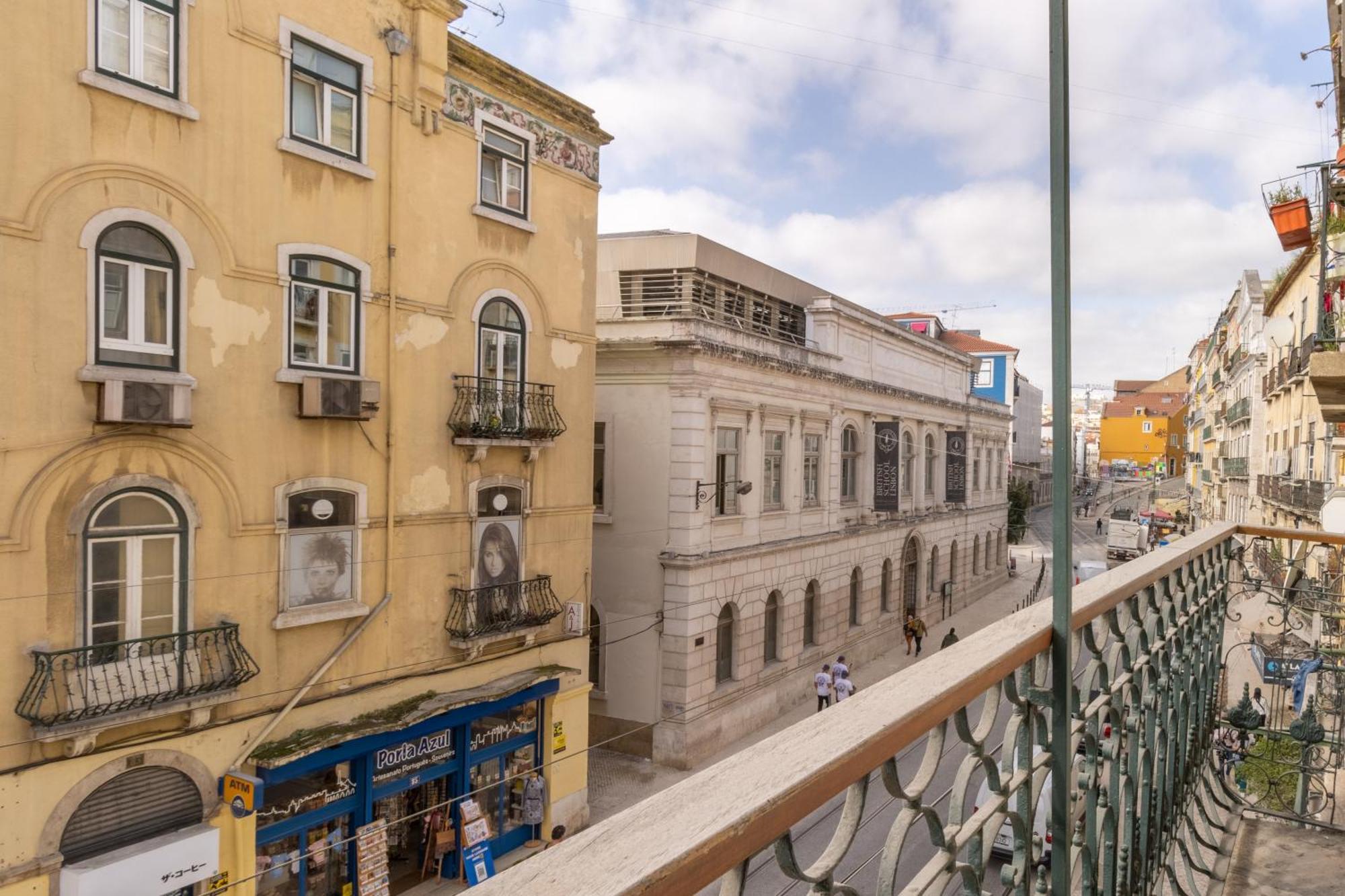 Modern 3Br, Terrace, Ac/Heating & Self Check-In Apartamento Lisboa Exterior foto
